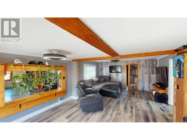 11004 101 AVENUE Fort St. John, British Columbia in Houses for Sale in Fort St. John - Image 11