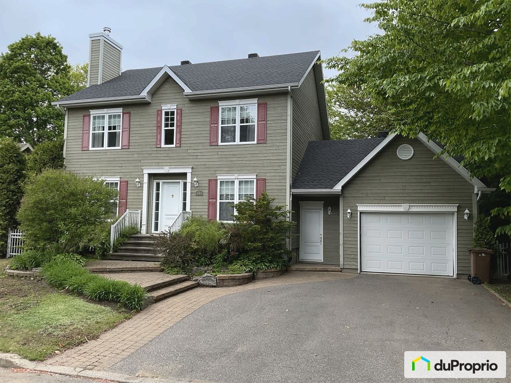 $699,000 - 2 Storey for sale in Trois-Rivières (Pointe-Du-Lac) — photo 1