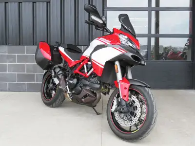 Finance at $190 bi-weekly*! Click "Get Financing" to see if you qualify! Apex Cycle 1-888-702-4150 V...