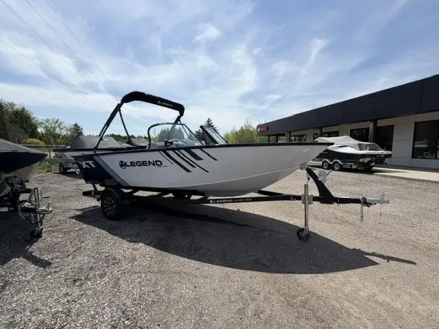 2026 Legend Boats 18XT in Powerboats & Motorboats in Guelph - Image 2
