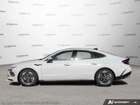 Crowfoot Hyundai, AMVIC Licensed Dealer This Hyundai Sonata boasts a Regular Unleaded I-4 2.5 L/152... (image 2)