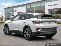 This Volkswagen ID.4 delivers a Electric engine powering this Automatic transmission. Window Grid An... (image 4)