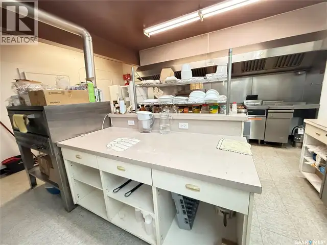 303 1st AVENUE E Gravelbourg, Saskatchewan in Commercial & Office Space for Sale in Moose Jaw - Image 14