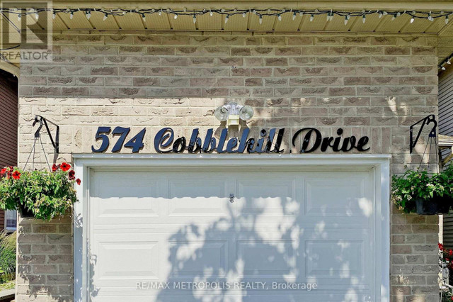574 COBBLEHILL DR Oshawa, Ontario in Houses for Sale in Oshawa / Durham Region - Image 4