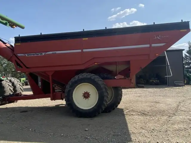 2010 Unverferth 1315 in Farming Equipment in Swift Current - Image 2