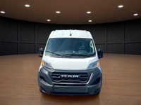 Price includes $1,000 finance credit. Price does not include fees or taxes. Step up to the robust 20... (image 2)