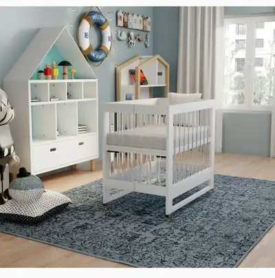 *BNIB!* Melo Caress Foldable CribLOT# 7605, View more