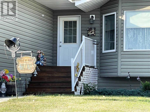 11404 105 Street Fairview, Alberta in Houses for Sale in Grande Prairie - Image 3
