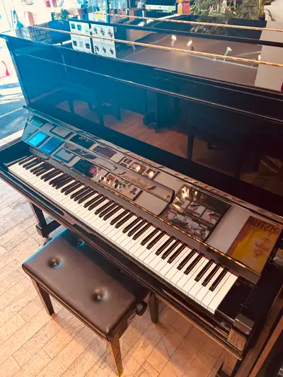 PIANO YAMAHA U30A (1989), View more