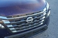 Why buy a 2023 or 2024 when you can drive the latest 2025 model for less? This Deep Ocean Blue Pearl... (image 8)