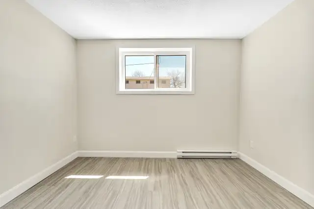 Kingston 2 Bedroom Apartment for Rent: in Long Term Rentals in Kingston - Image 20