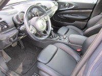 AUTOMATIC. FINISHED IN PASTEL GREY MET ON BLACK LEATHER INTERIOR. PANORAMIC ROOF, NAVIGATION, HEATED... (image 4)
