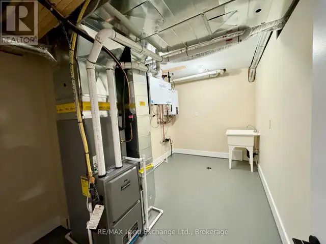 15 NYAH COURT Kincardine, Ontario in Houses for Sale in Owen Sound - Image 21