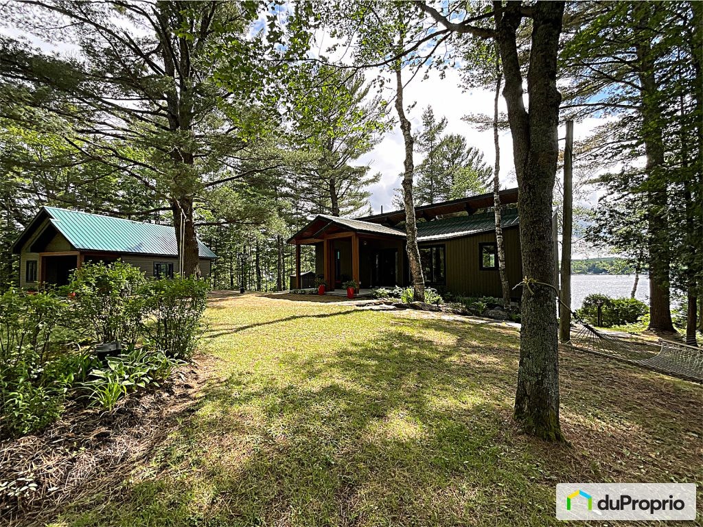 $998,500 - Cottage for sale in Lac-Poulin — photo 2