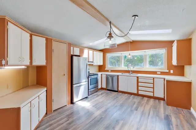 SOLD! SOLD! Realtor® Tamara Cromarty in Houses for Sale in Whitehorse - Image 14