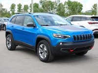 2019 Jeep Cherokee Trailhawk 4x4 is a local, single-owner trade with two sets of keys. Painted in de... (image 8)