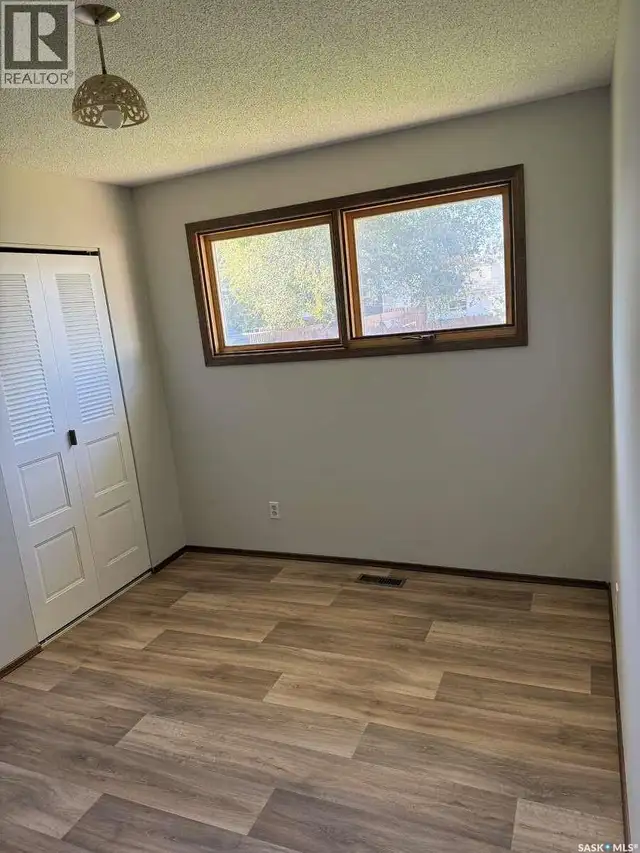 58 Stewart CRESCENT Yorkton, Saskatchewan in Houses for Sale in Regina - Image 19