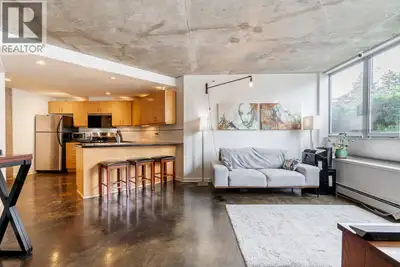 The Left Bank. This rarely offered 1 bedroom townhouse showcases an industrial look with a focus on...