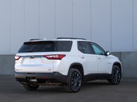 CARGET AUTOMOTIVE is thrilled to offer this 2019 Chevrolet Traverse RS, a sporty three-row SUV featu... (image 6)