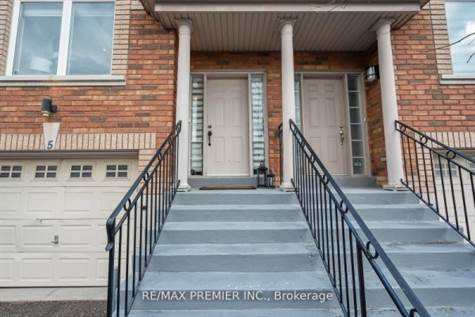 8032 Kipling Ave in Houses for Sale in Mississauga / Peel Region - Image 2