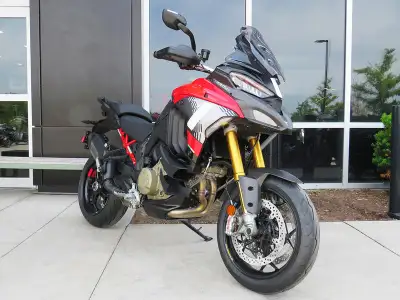 This 2026 Multistrada model is available to order. Please contact one of our Sales Specialists for d...