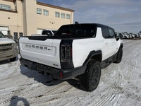 ONE OWNER, Heated and Cooled Front Seats, 12 way Pwr Front Seats, Heated Rear Seats, 4 Wheel CRABWAL... (image 4)