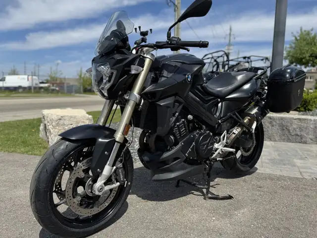 2015 BMW F800R in Sport Bikes in Kitchener / Waterloo - Image 9