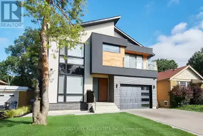 Architectural Showpiece for Sale in Etobicoke Move-In Ready Luxury View the award-winning backyard:...