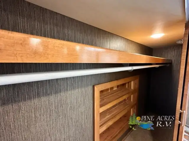 2019 Thor Motor Coach Tuscany 45MX only 020,049 Miles in RVs & Motorhomes in Moncton - Image 58