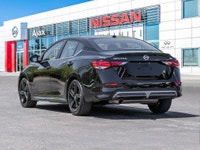 2023 Nissan Sentra SR Premium Package Super Black 2.0L 4-Cylinder DOHC 16V FWD CVT with Xtronic 4D S... (image 4)