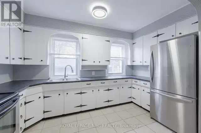 4160 DORCHESTER ROAD Niagara Falls (Morrison), Ontario in Houses for Sale in St. Catharines - Image 19