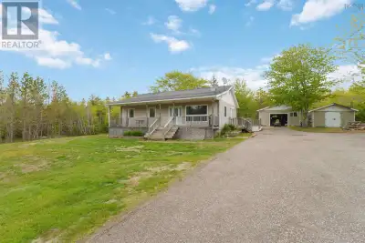 Welcome to 1460 Hampton Mountain Road, a charming country property offering comfort, functionality,...