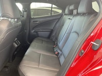 *Vehicle history form conveniently located in vehicle photos. AMVIC LICENSED DEALER ... Engine: Gas/... (image 9)