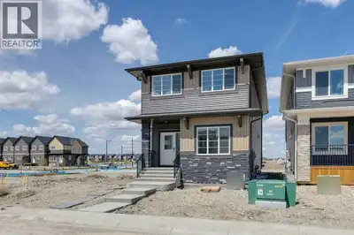 Welcome to the Jade by Sterling Homes Calgary! Built by Sterling Homes, this home showcases on-trend...