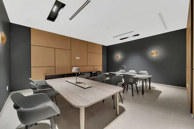 3030 Pharmacy Avenue - Everworth  - 3 Bedroom + Den Apartment fo in Long Term Rentals in City of Toronto - Image 19