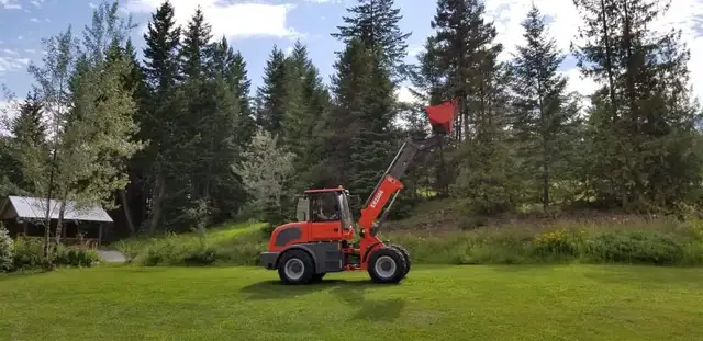 NEW EVERUN TELESCOPIC FORKLIFT WHEEL LOADER ERT1500 in Heavy Equipment Parts & Accessories in Prince Albert - Image 8