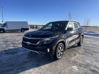 AMVIC Licensed Dealer | Keyless Entry | Touchscreen Infotainment | Smartphone Integration | Advanced... (image 3)