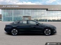 The advertised vehicle price is based on a promotional finance offer. Customers who purchase the veh... (image 5)