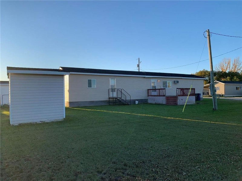 27 Colorado Trailer Court Road New Bothwell, Manitoba Houses for Sale