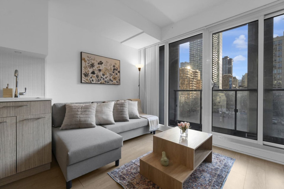 Garden District, 2 bedrooms, by blueground- TOR1403788P 4