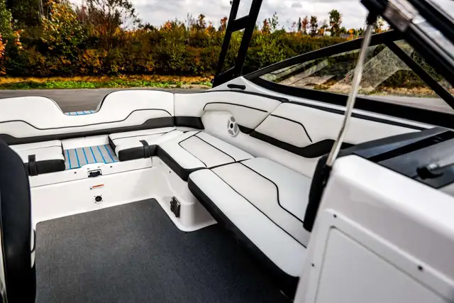 2018 Yamaha AR210 in Powerboats & Motorboats in Rimouski / Bas-St-Laurent - Image 25