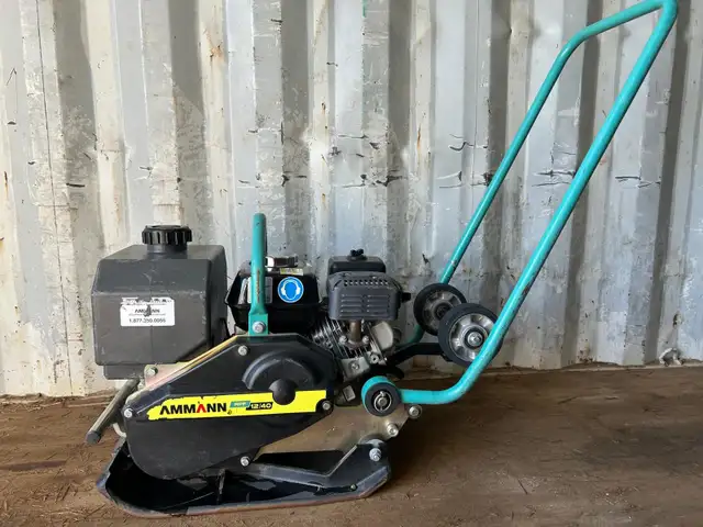 Ammann Plate compactor in Other Business & Industrial in Calgary - Image 3