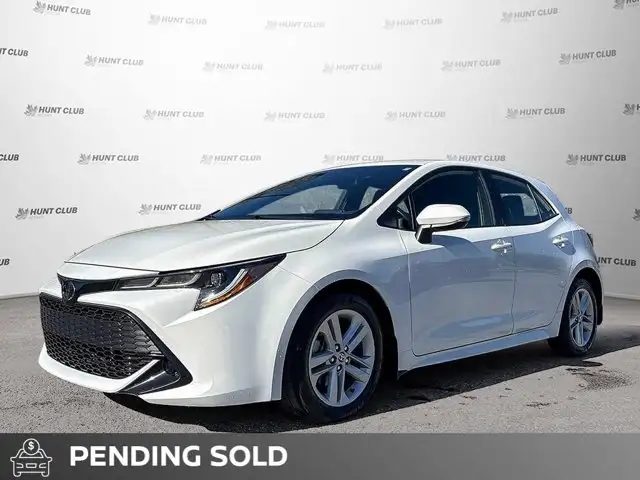 2022 Toyota Corolla Hatchback | Apple Car Play | Android Auto in Cars & Trucks in Ottawa - Image 2