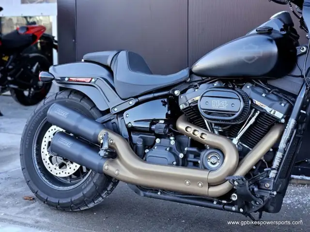 2018 Harley-Davidson Fat Bob in Sport Touring in Oshawa / Durham Region - Image 7