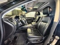 This 2015 Infiniti QX60 AWD has the 3.5L 6Cyl engine and features Air Conditioning, Alloy Wheels, Ba... (image 6)