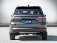 Only 5,262 Miles! This Jeep Grand Cherokee has a dependable Regular Unleaded V-6 3.6 L/220 engine po... (image 5)