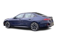 2025 BMW 5 Series 530i xDrive Tanzanite Blue II Met PREMIUM ESSENTIAL PACKAGE ADAPTIVE CRUISE CONTRO... (image 5)