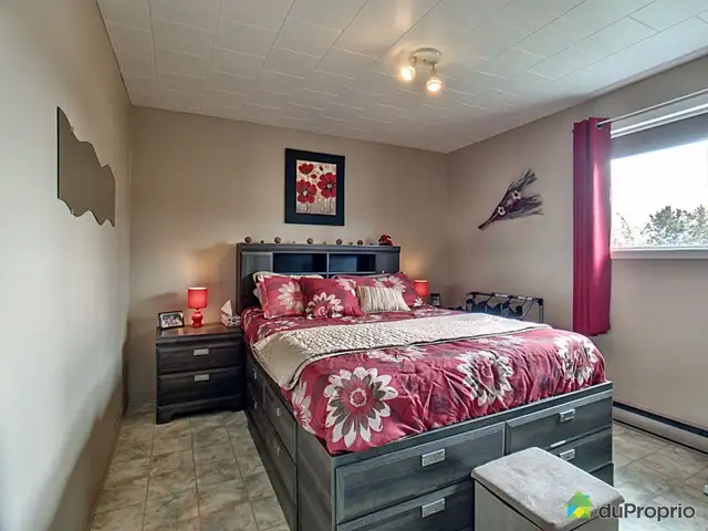 $275,000 - Duplex for sale in Amqui in Houses for Sale in Rimouski / Bas-St-Laurent - Image 7
