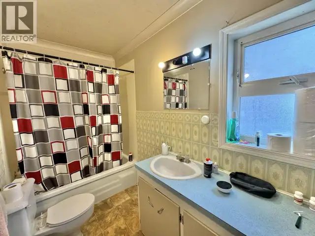 1175 N SECOND AVENUE Williams Lake, British Columbia in Houses for Sale in Williams Lake - Image 11