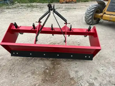 New instock 4' 5' 6' and 7' box scrapers Made locally Here in Ontario 4' $899.00 5' $999.00 6' $1099...